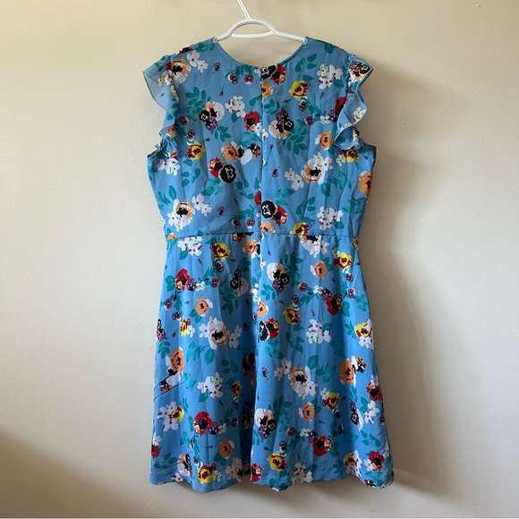 Floral Summer Dress with Pleating and Flutter Sleeves - Picture 2 of 5